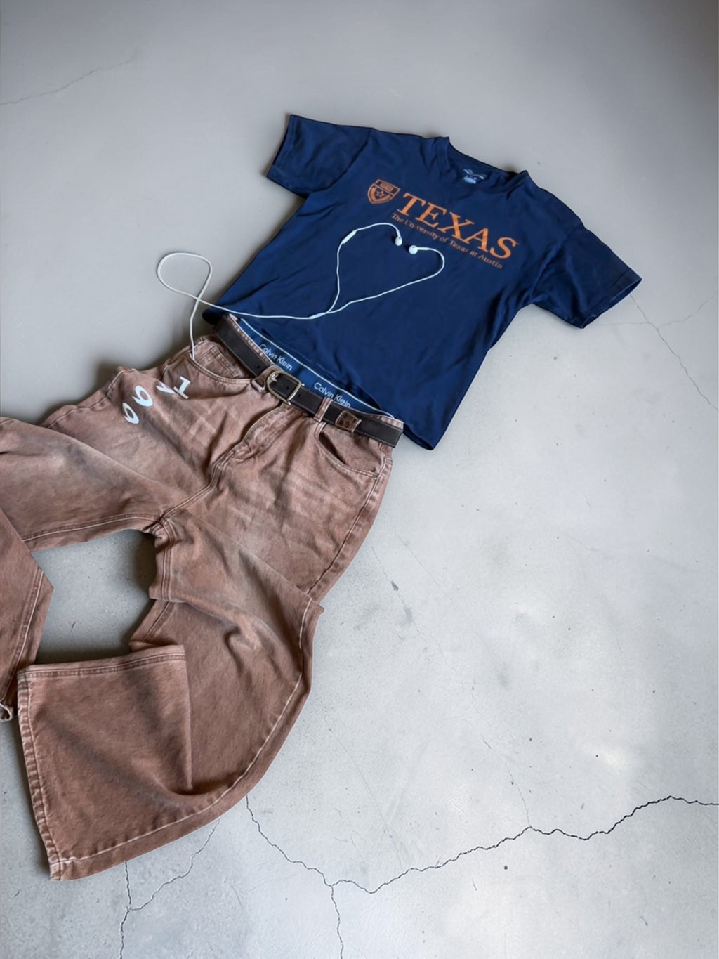 1999 brown baggy pants